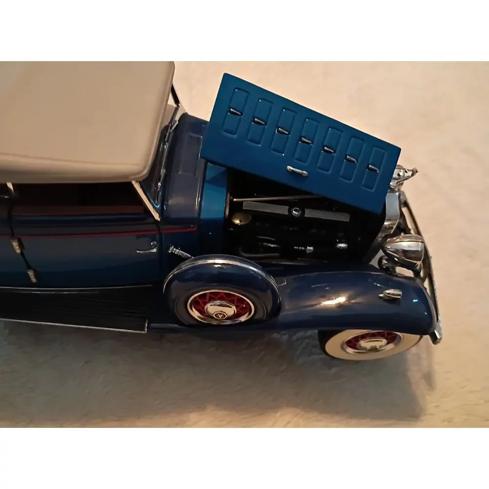 Vintage Franklin Mint 1:24 Scale Diecast 1932 Cadillac V-16 With Coa Beautiful